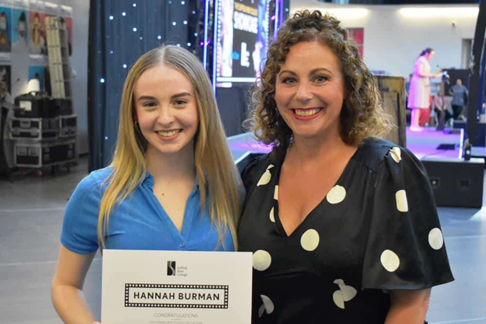 Hannah Burman with Kelly Fletcher after receiving performing arts student of the year