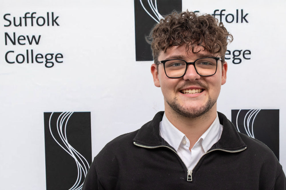 Izaac Coxall – Student Governor